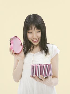 アクセサリーとモールドと銀粘土の販売